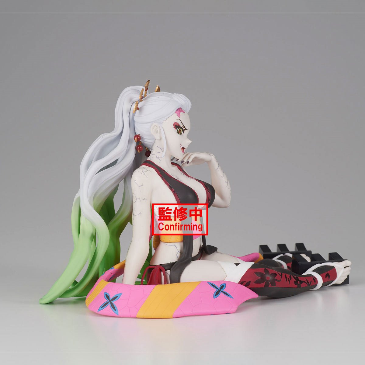DAKI DEMON SLAYER GLITTER AND GLAMOURS BANPRESTO
