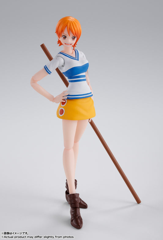 S.H FIGUARTS ONE PIECE NAMI ROMANCE DAWN