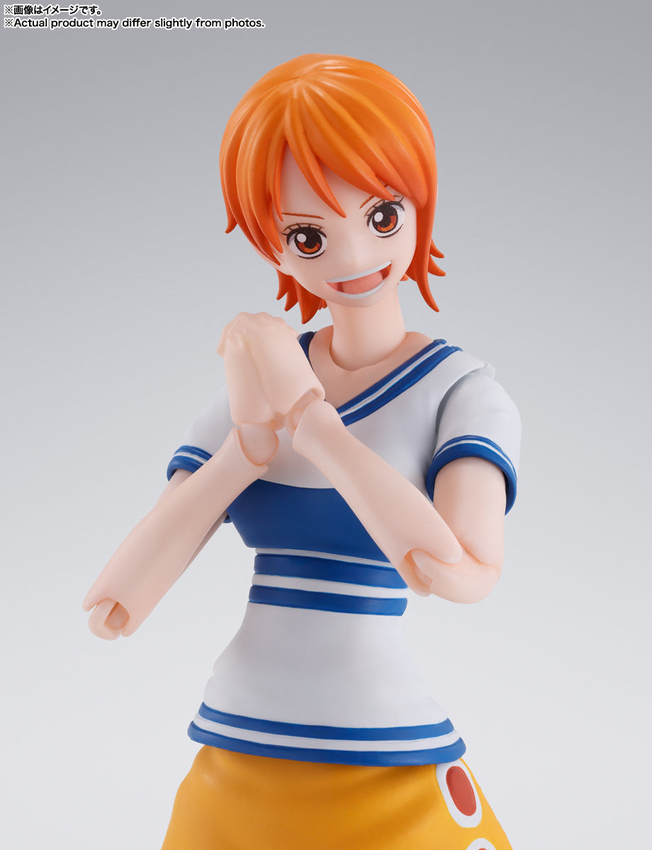 S.H FIGUARTS ONE PIECE NAMI ROMANCE DAWN
