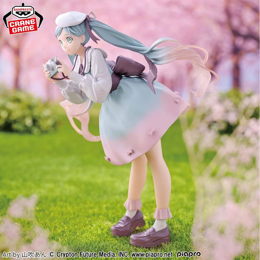 BANPRESTO - HATSUNE MIKU HOLIDAY MEMORIES CAMARA